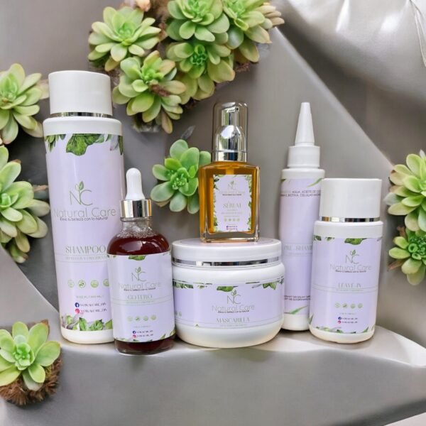 Línea completa de productos Natural Care rodeada